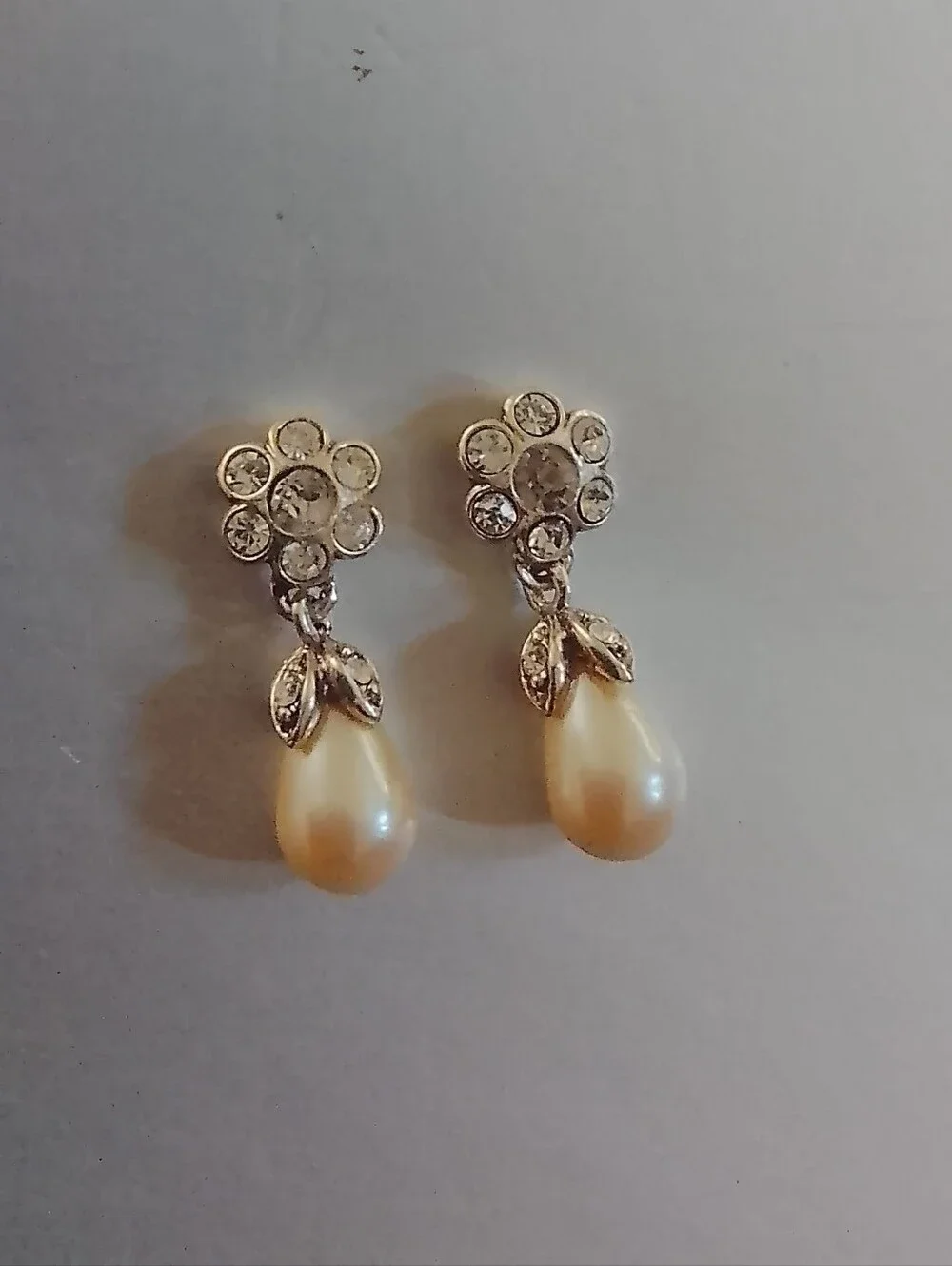Source Unknown Silver Floral Pearl Teardrop Earrings